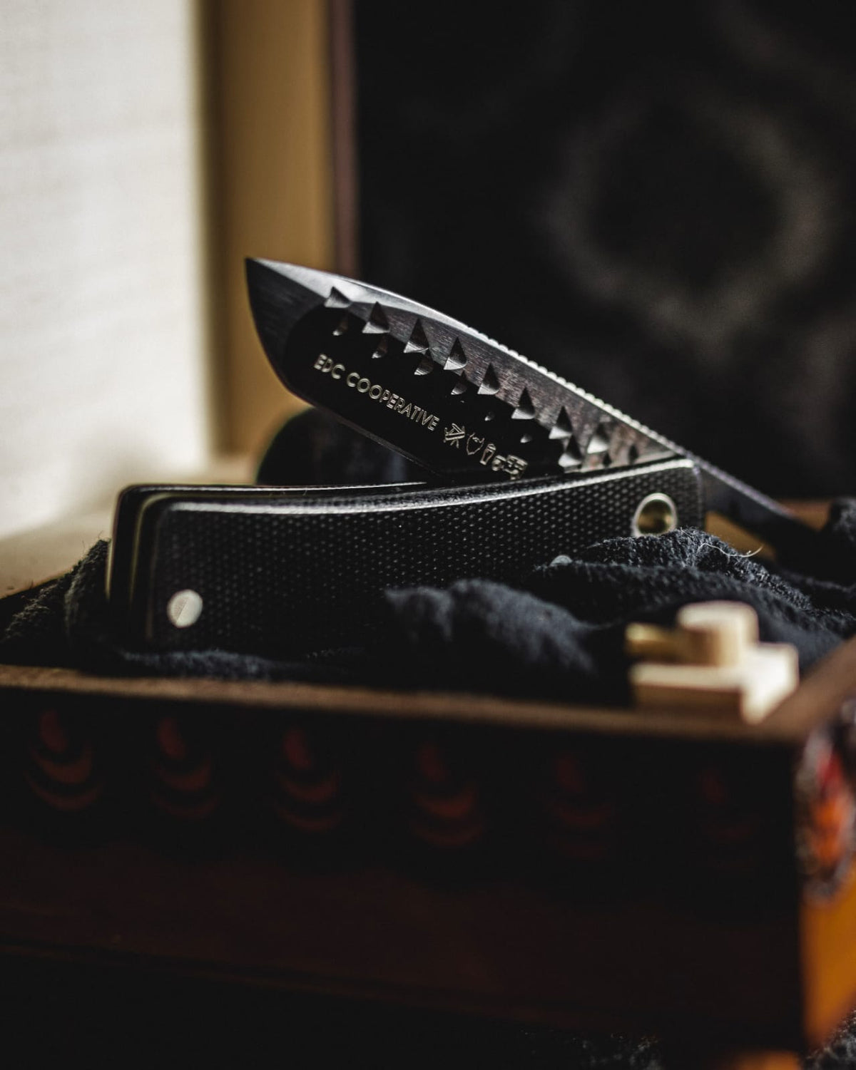 V2 Morris Collab Friction Folder (tracked postage inc)